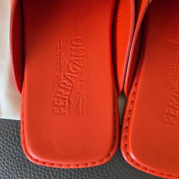 Salvatore Ferragamo Vulcano Red Calf Leather Mule - Picture 8 of 12